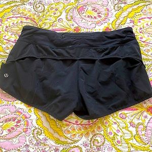 Black Lululemon Women’s Running shorts